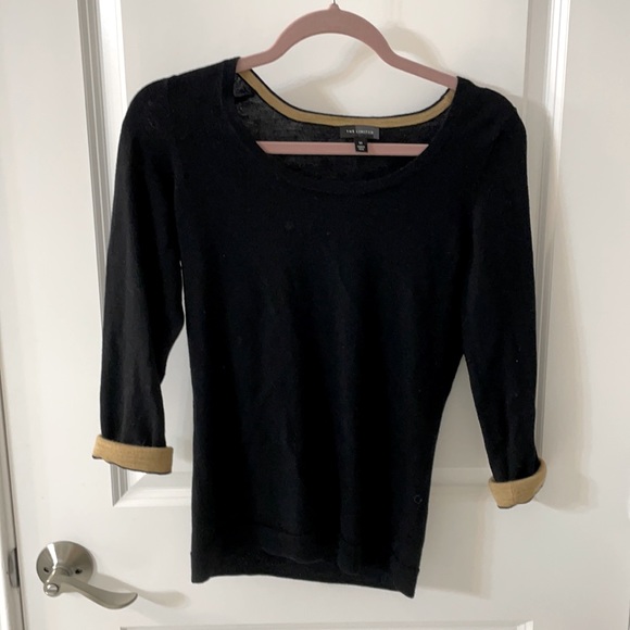 The Limited, size M, scoop neck, thin, 3/4 sleeve sweater. - Picture 1 of 4